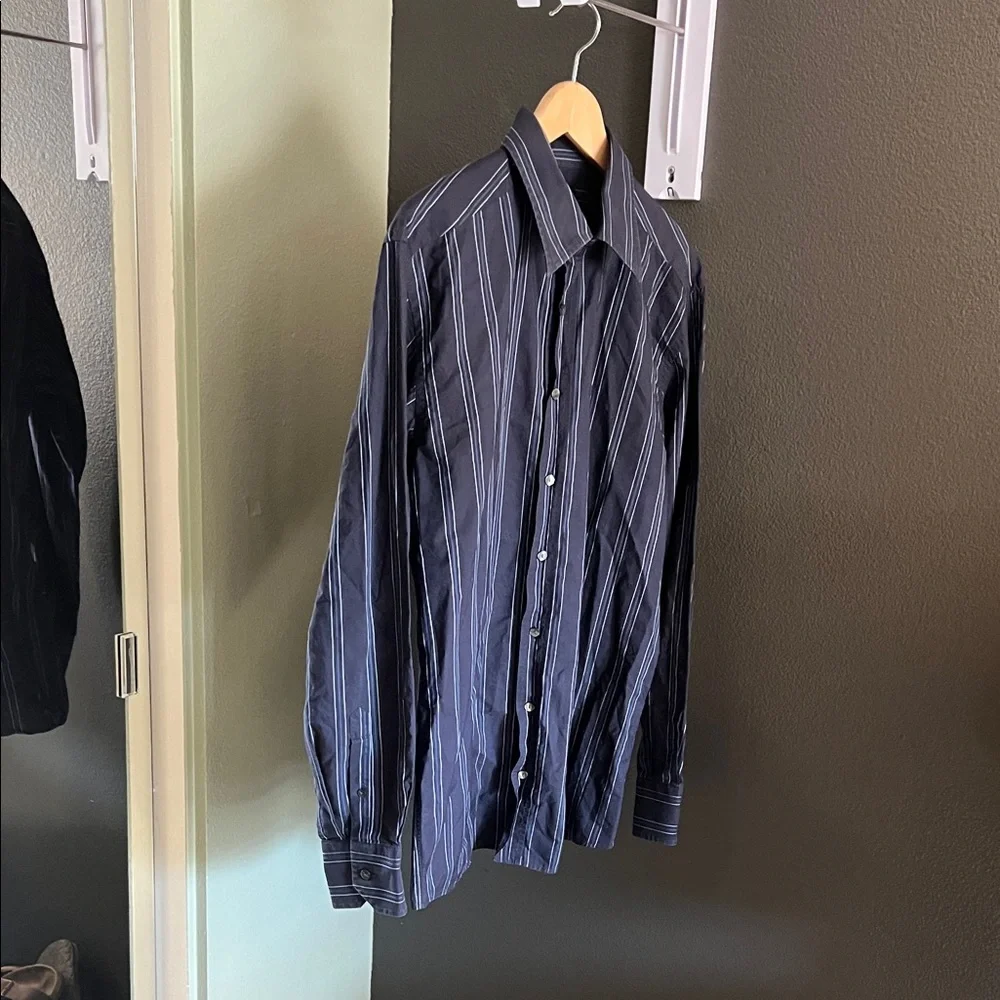 🛑 1 hour sale. Dolce & Gabbana, neck 17.5 (EU 44), Navy Striped Dress Shirt - Picture 6 of 9
